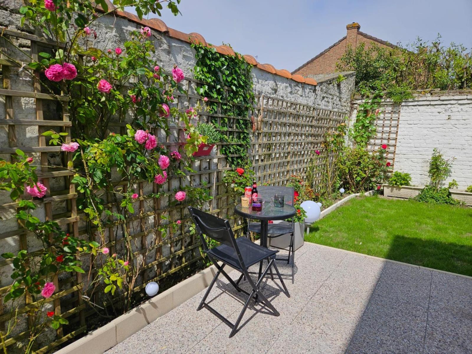 Studio Avec Jardin Rosendael Proche Plage Dunkirk ภายนอก รูปภาพ